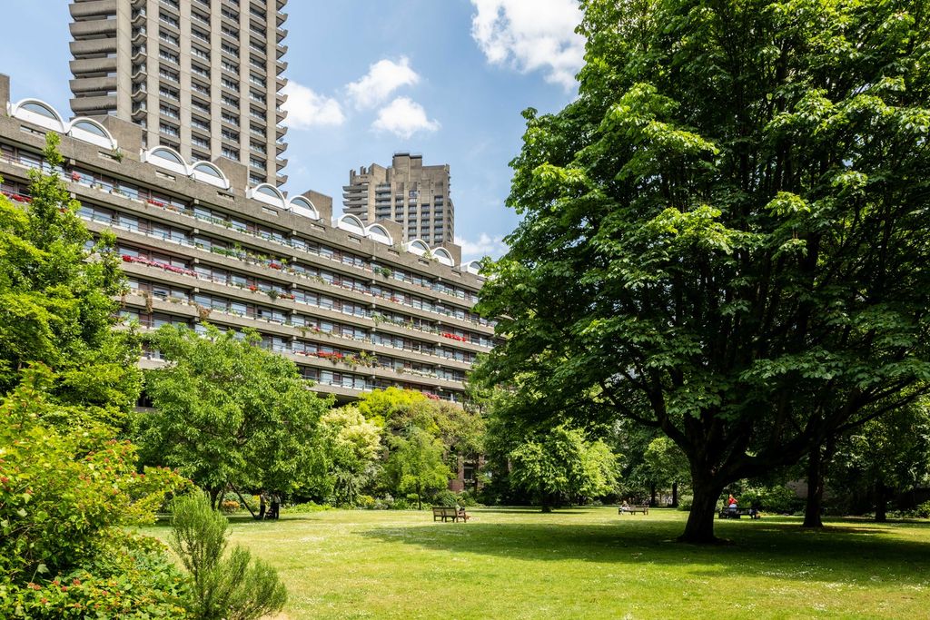 Property photo 2 of 27 180212 - 20230615-C1Z_2185-Hires.Jpg