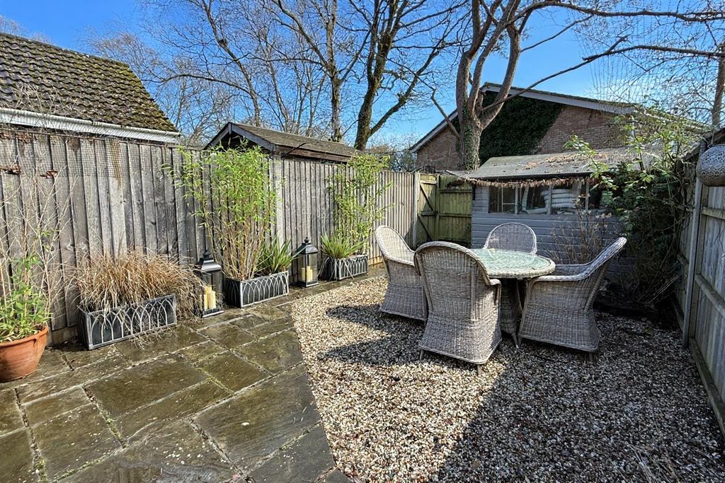 Property photo 2 of 15 Gallery