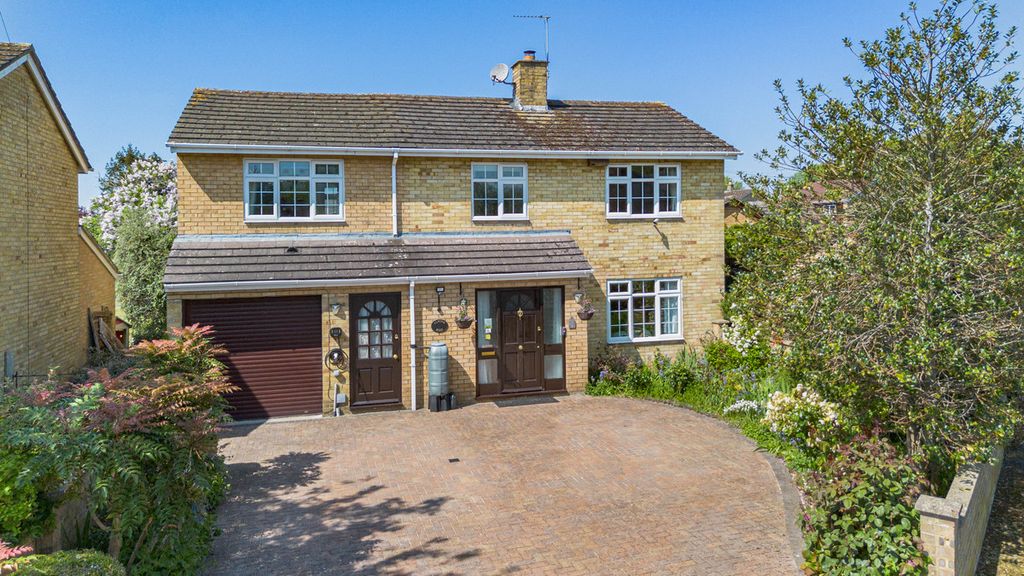 Property photo 1 of 38
