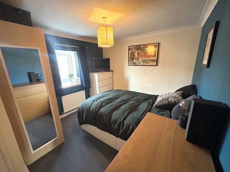 Property photo 3 of 14 Photo 4