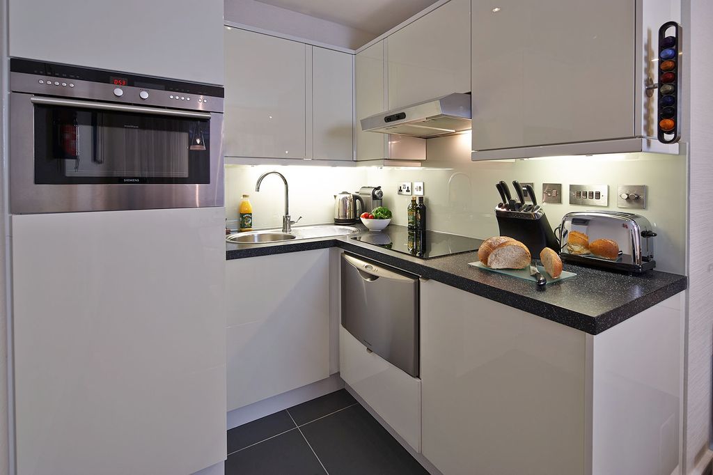 Property photo 1 of 4