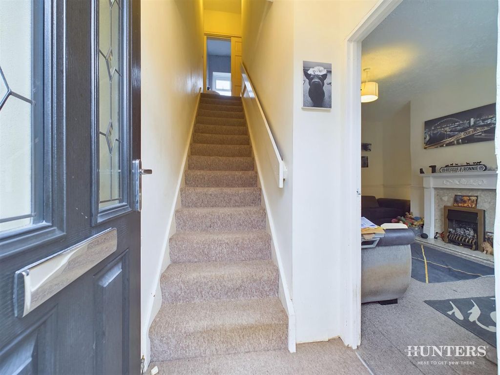 Property photo 2 of 12 Cam03792G0-Pr0150-Still008.Jpg