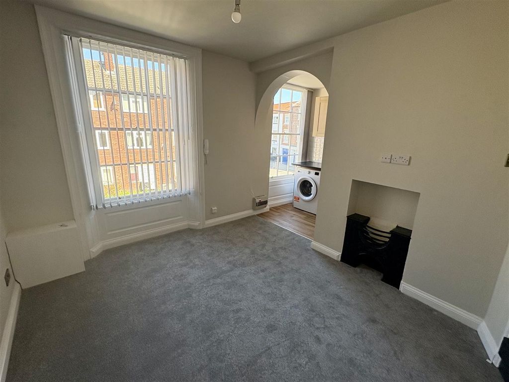 Property photo 2 of 9 Img_1194.Jpg