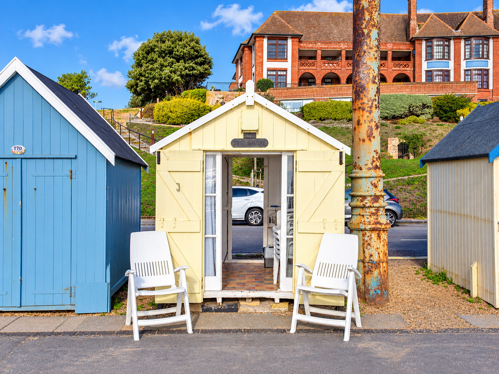 Property photo 1 of 9 009