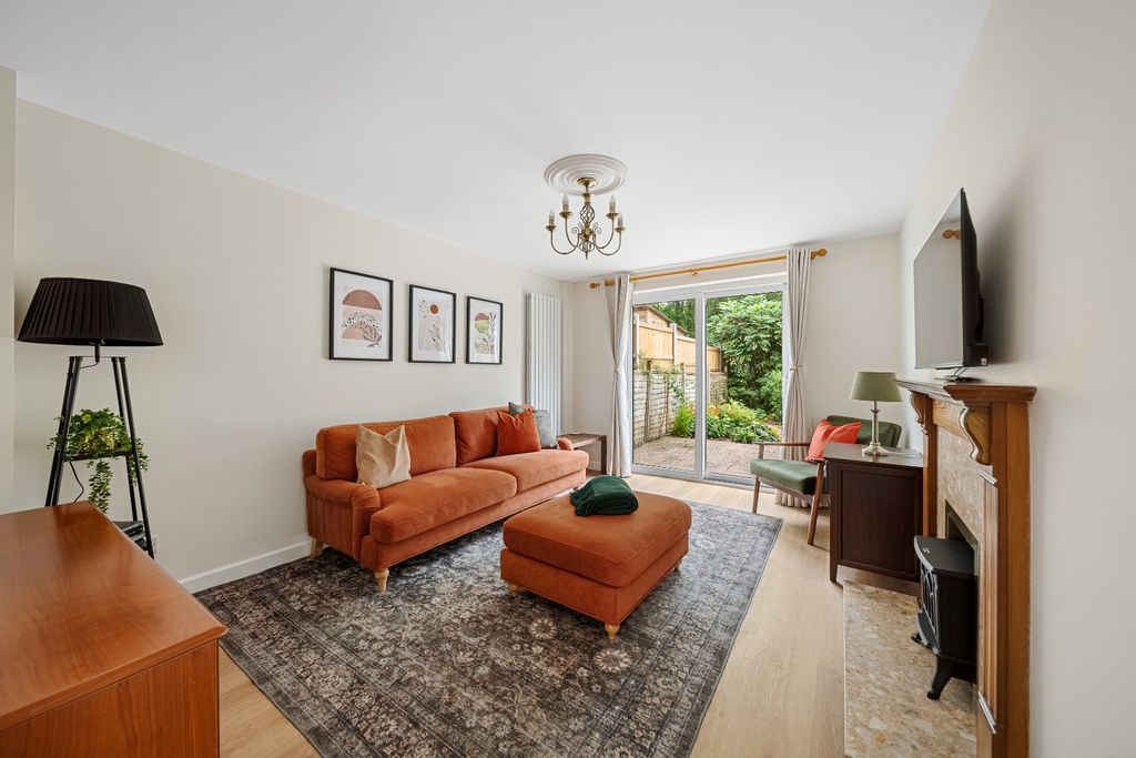 Property photo 3 of 14 4150624