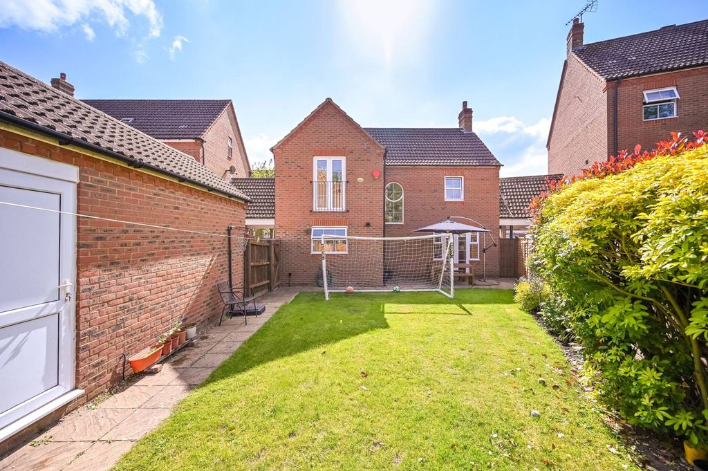 Property photo 3 of 17