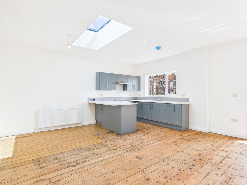 Property photo 3 of 24 Open Plan Lounge