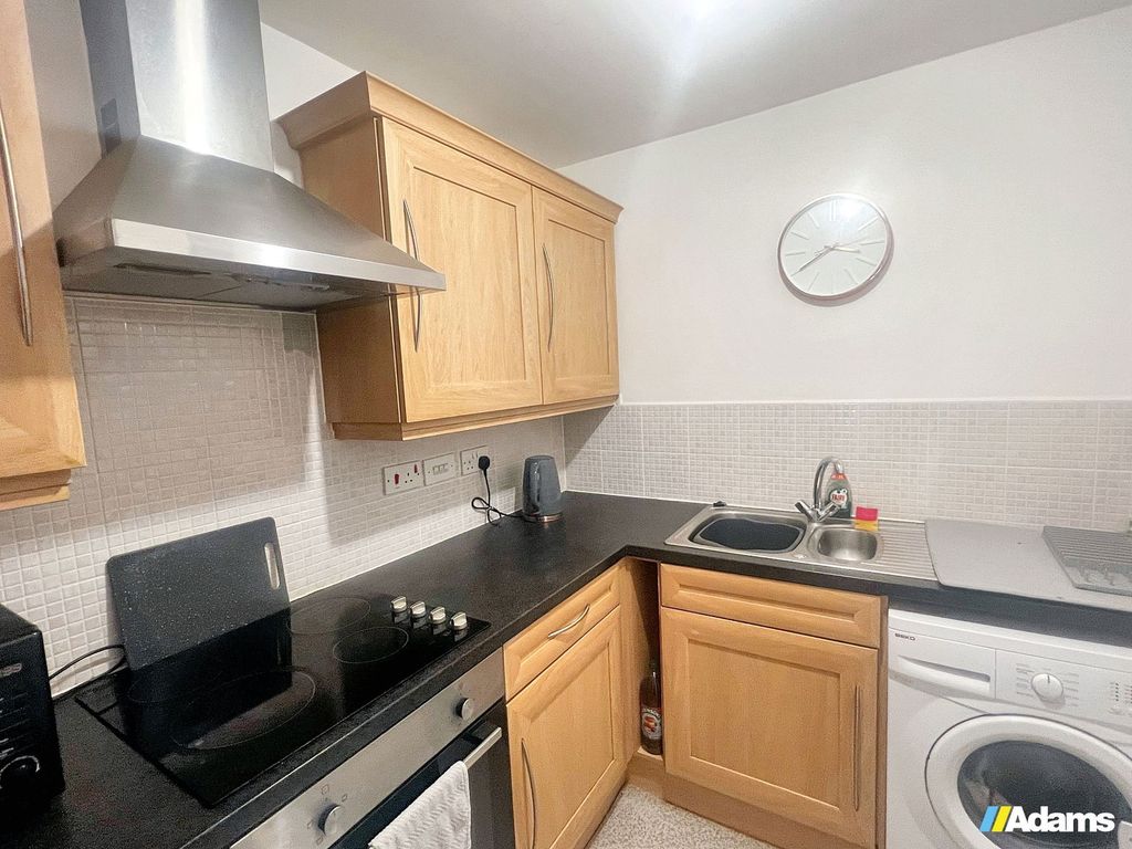 Property photo 2 of 10