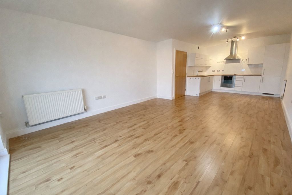 Property photo 3 of 10 Picture No. 27