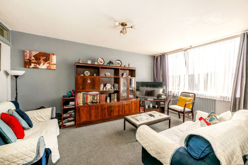 Property photo 1 of 12 Picture No. 13