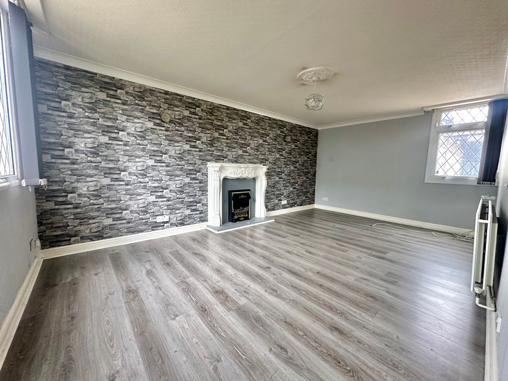 Property photo 2 of 12 Img_5185