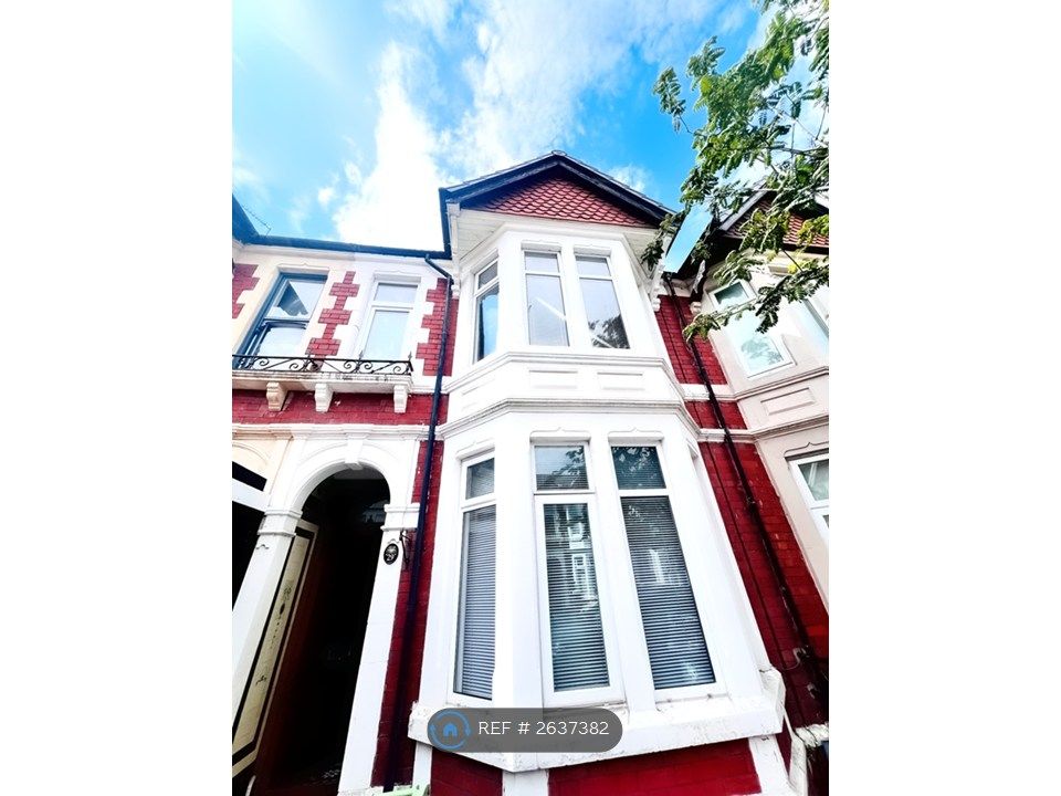 Property photo 1 of 12