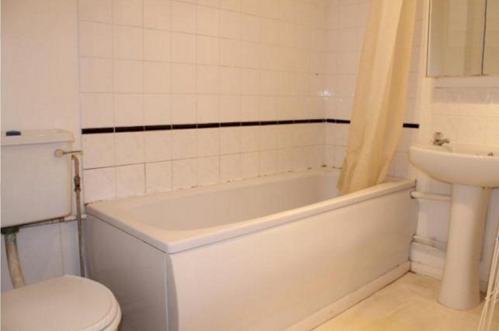 Property photo 1 of 1