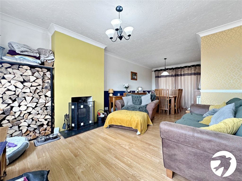 Property photo 2 of 18 Picture No. 07