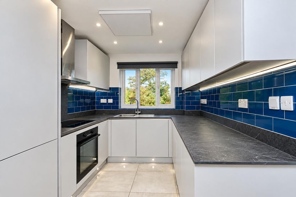 Property photo 1 of 11 1.Png