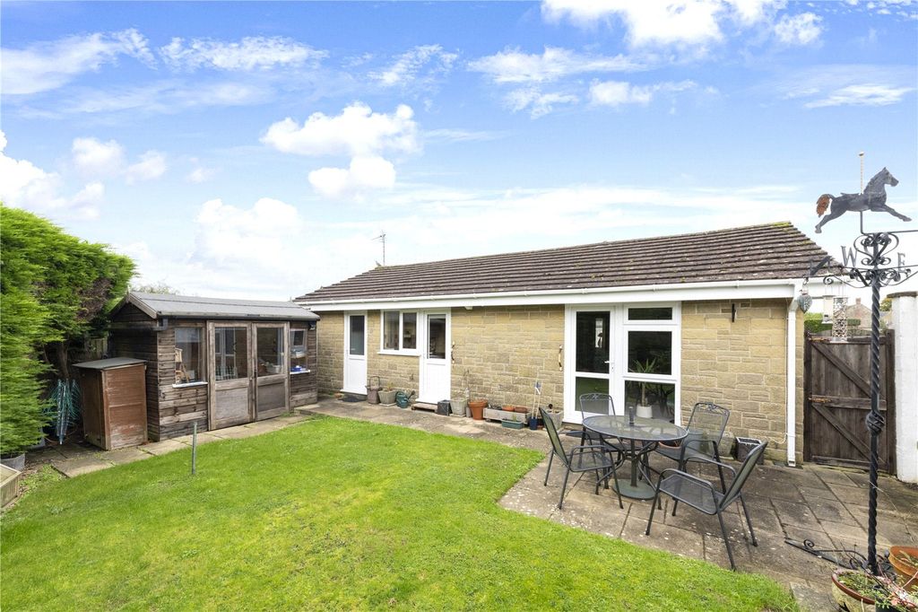 Property photo 3 of 11 Picture No. 06