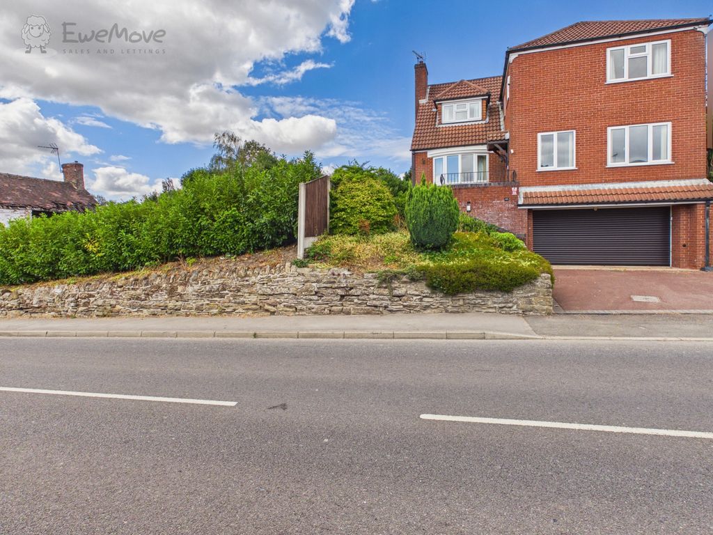 Property photo 1 of 43 Cam05065G0-Pr0028-Still001