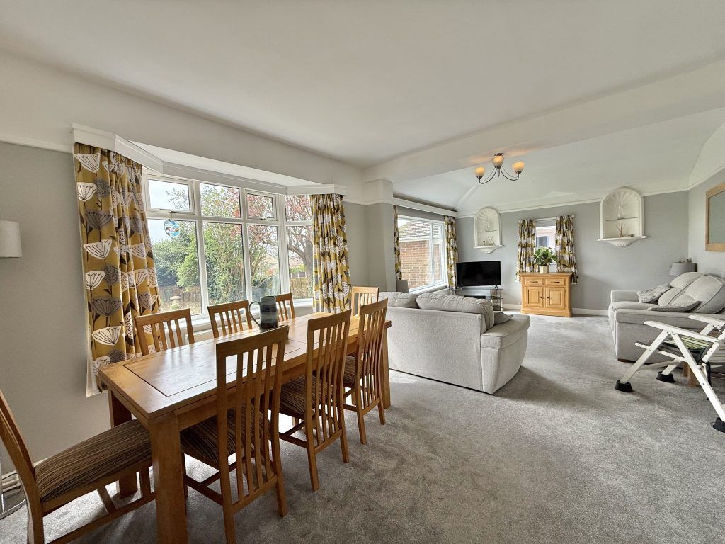 Property photo 3 of 26