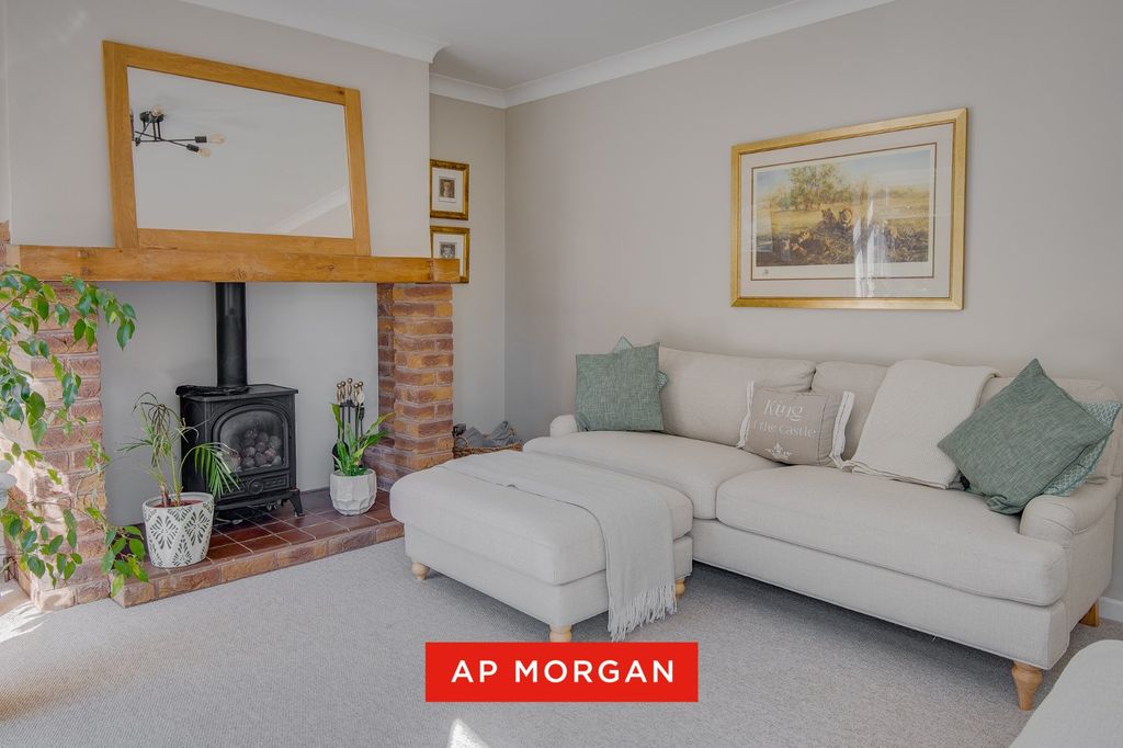 Property photo 3 of 22 Picture No. 46