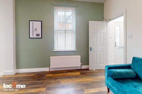 Property photo 3 of 19 8229246.Jpg