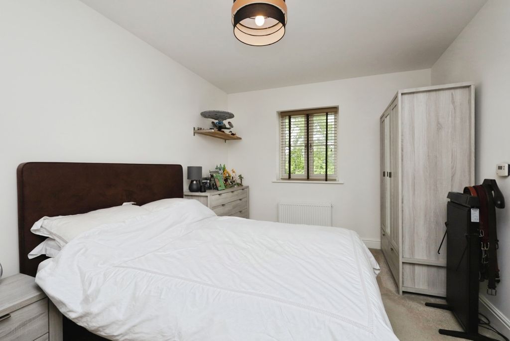 Additional image 24 of 5 bed town house for saleMillennium Way, Heathfield, East Sussex TN21