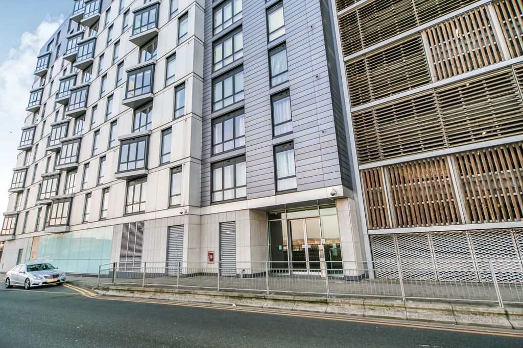 Property photo 1 of 11 1