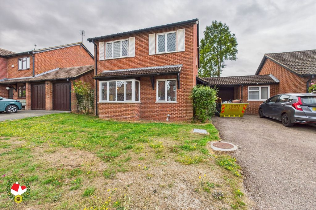 Property photo 1 of 12