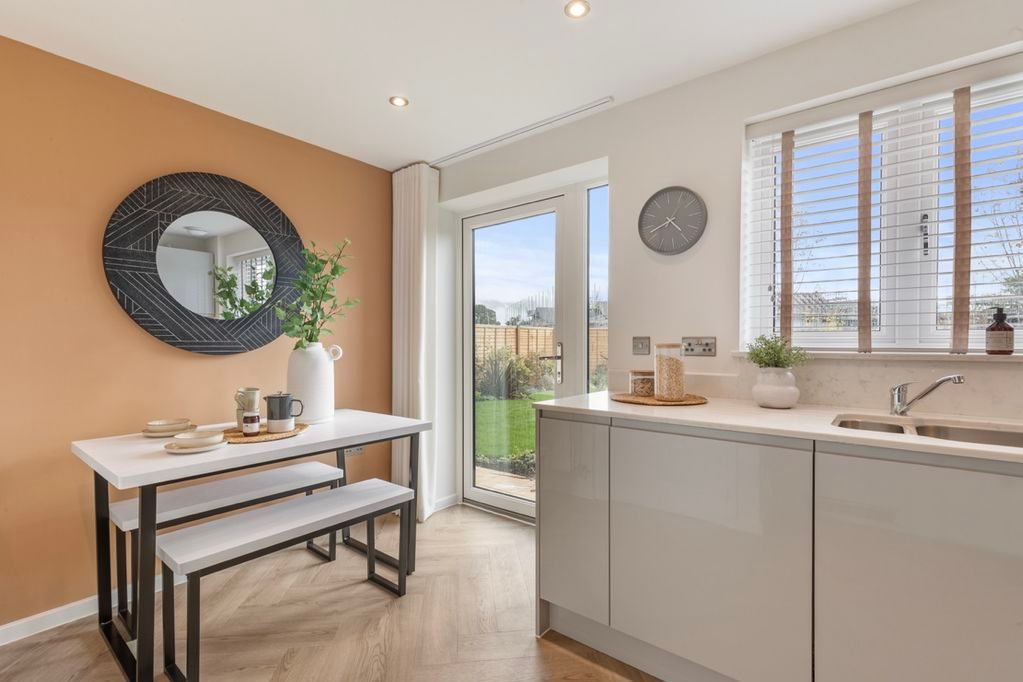 Property photo 3 of 12 Photo 9