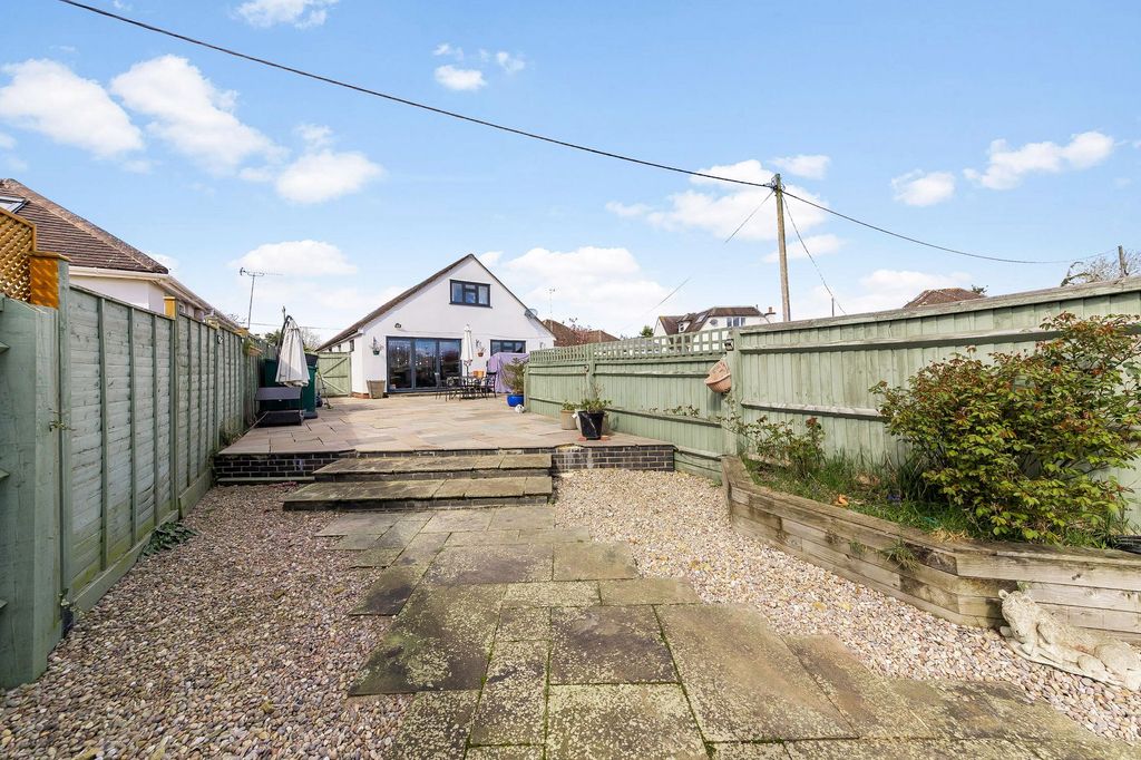 Property photo 3 of 22