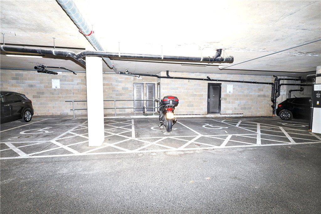 Property photo 2 of 15 Picture No. 07