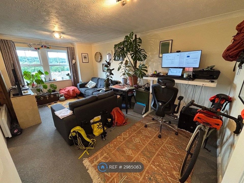Property photo 1 of 5