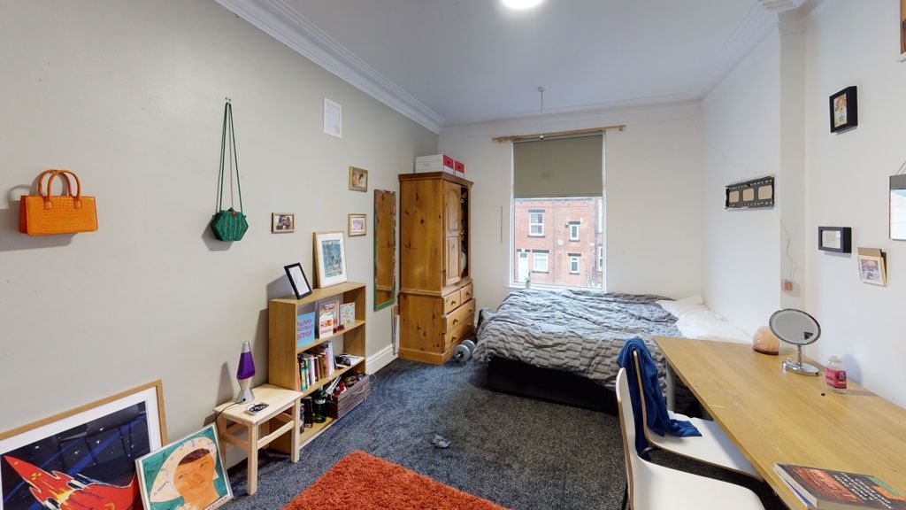 Property photo 3 of 10 Jpg