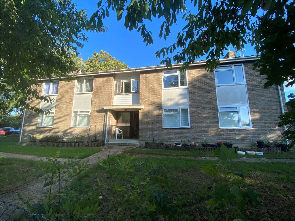 Property photo 1 of 18 Picture No. 02