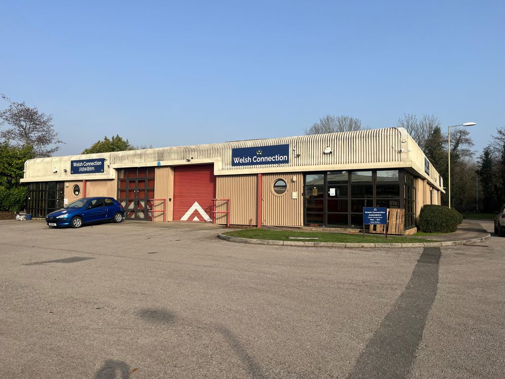 Property photo 1 of 10 Exterior