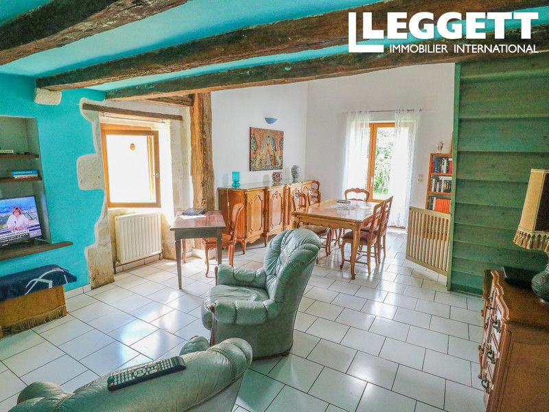 Property photo 2 of 10