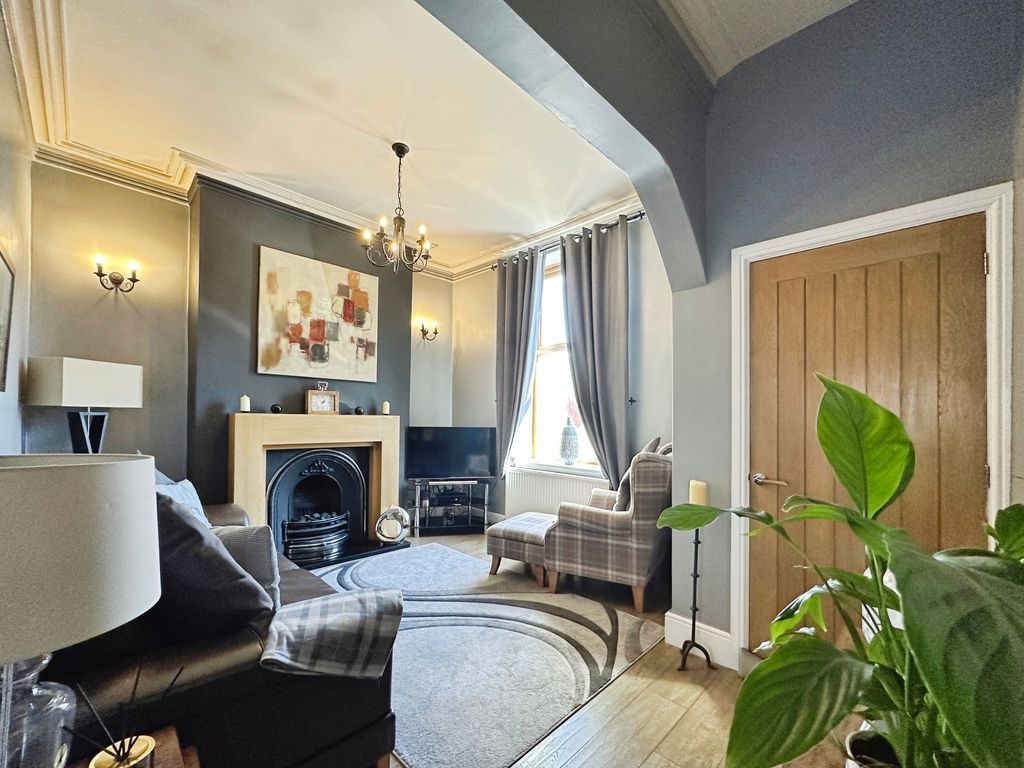 Property photo 2 of 18 Photo 7