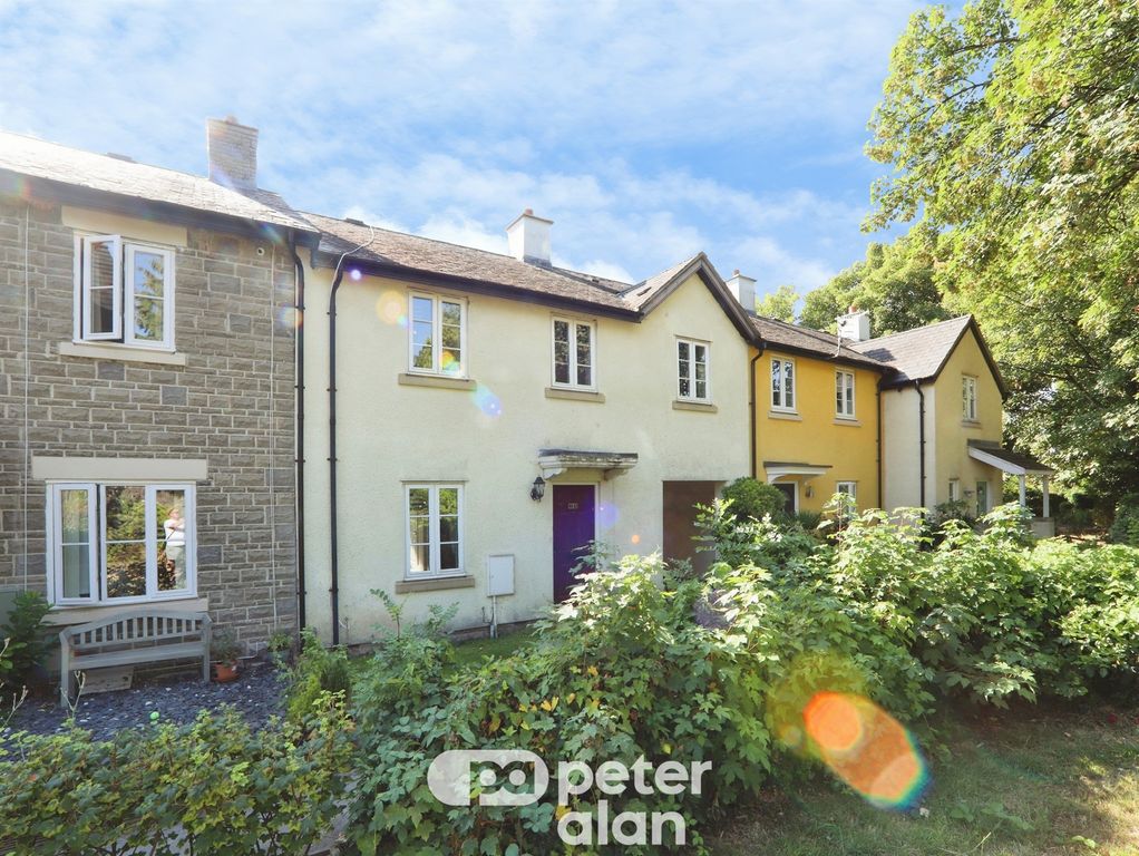 Property photo 1 of 25