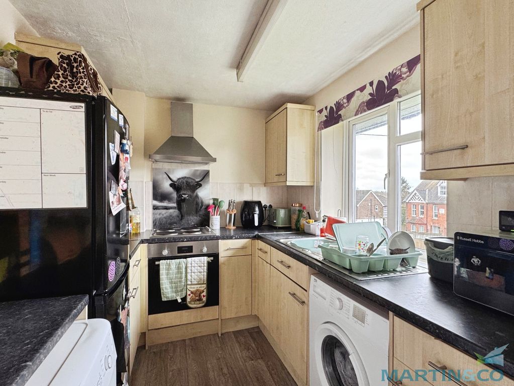 Property photo 2 of 12 2618A462--4574-8E6F-681A7Abd5Ca9-20003-00000947Cfc