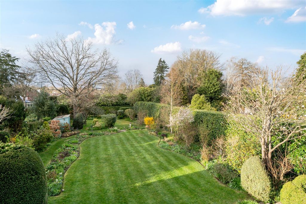 Property photo 3 of 28 1433186-26-69c41E717c0F5.Jpg