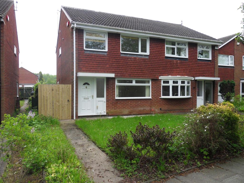 Property photo 1 of 11
