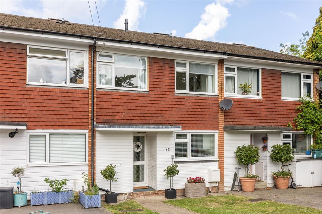 Property photo 1 of 18