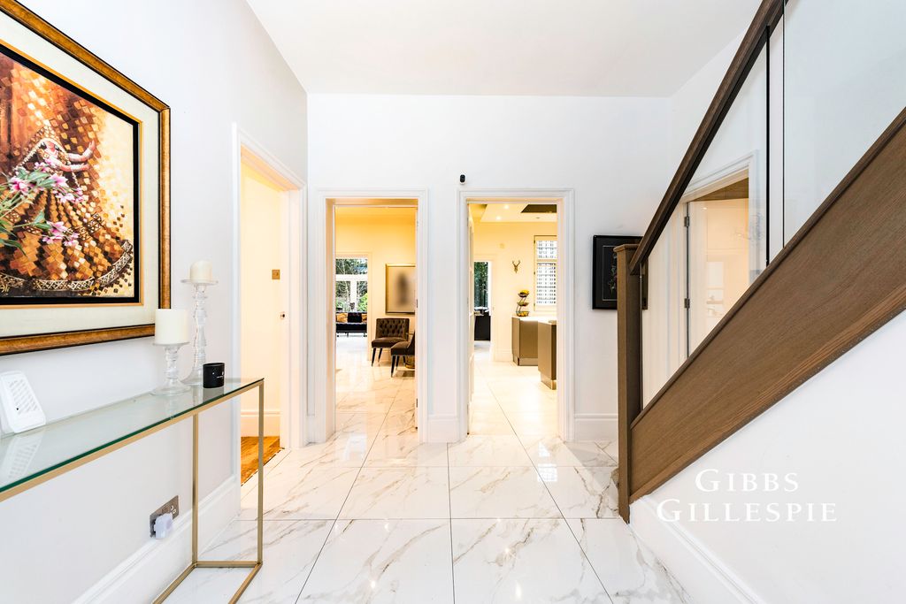 Property photo 3 of 22 Photo