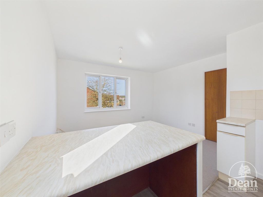 Additional image 3 of 1 bed flat for saleFairways Avenue, Coleford GL16