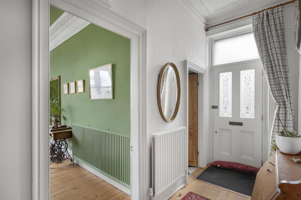 Additional image 6 of 6 bed end terrace house for saleEast View Terrace, Otley LS21