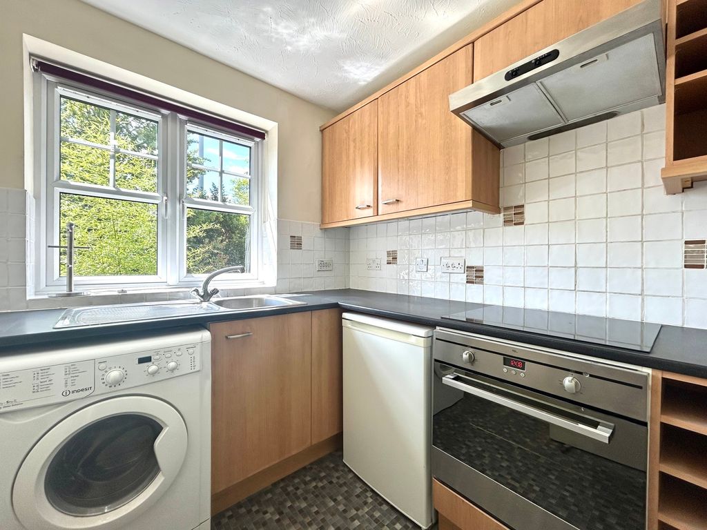 Property photo 2 of 6 Photograph