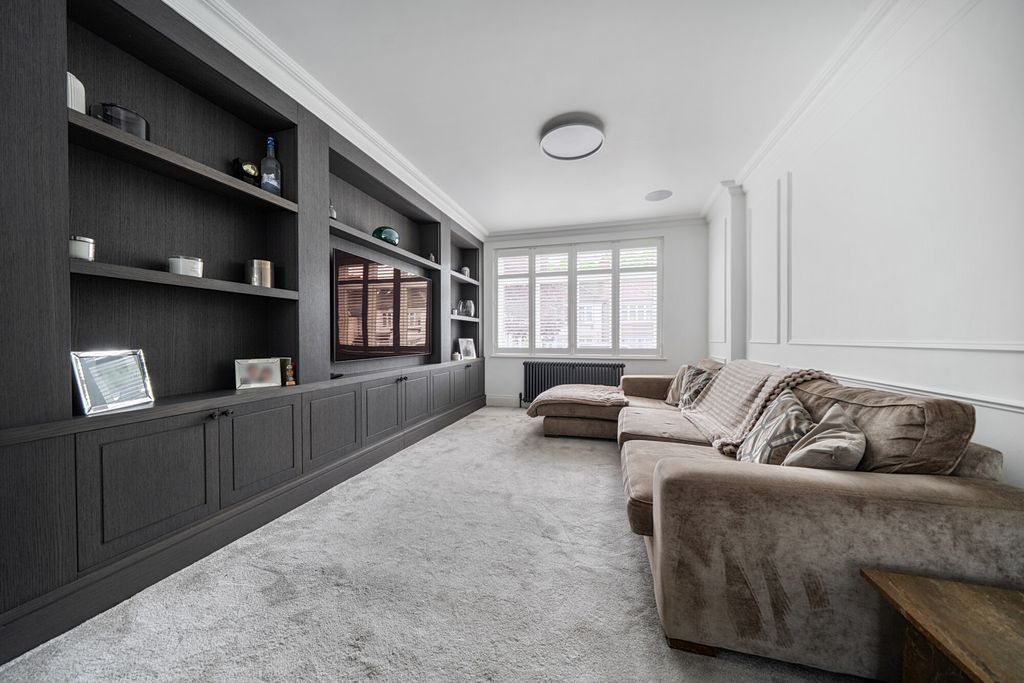 Property photo 2 of 25 1465292-13-6A0F41...
