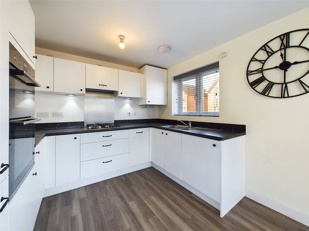 Property photo 2 of 18 Picture No. 10