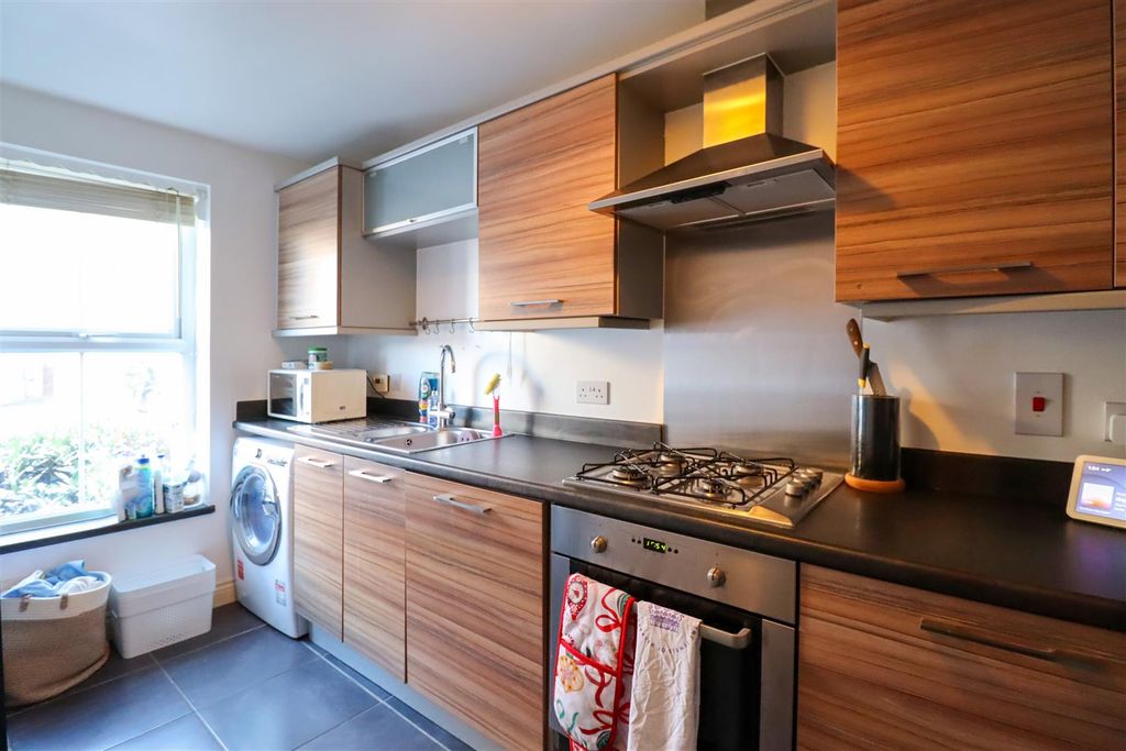 Property photo 3 of 12 Img_5508.Jpg