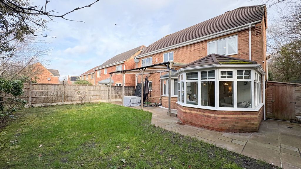 Property photo 1 of 21