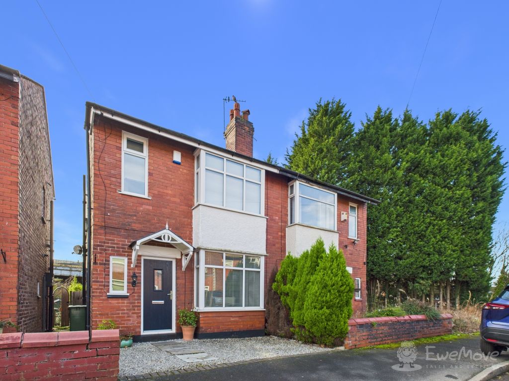 Property photo 1 of 12 Front